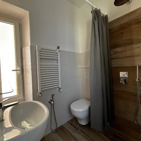 Casa Enrico Апартаменти Алассіо